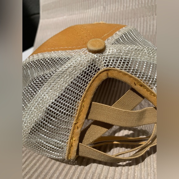 Women’s Distressed Trucker hat, leather patch with airplane with heartbeat line - Picture 3 of 3